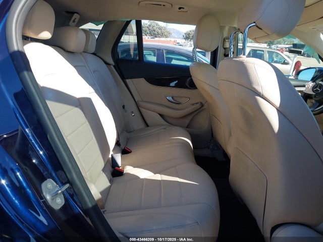 WDC0G4JB9HV012496 Mercedes-Benz GLC 300