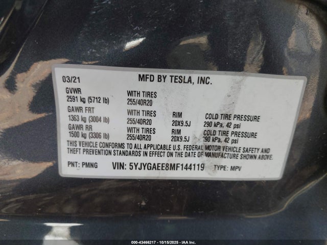 2021 TESLA MODEL Y 5YJYGAEE8MF144119 Photo 8