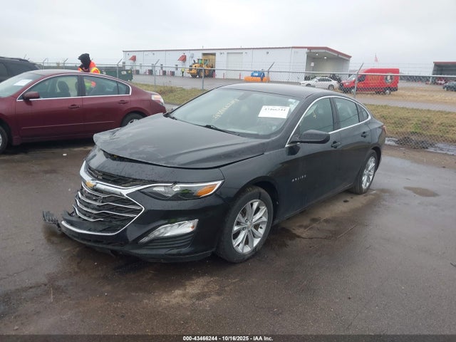 1G1ZD5ST9KF123210 Chevrolet MALIBU LT