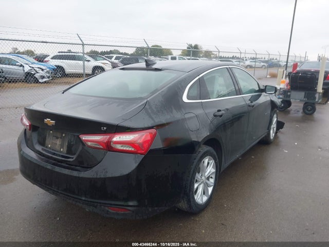 1G1ZD5ST9KF123210 Chevrolet MALIBU LT