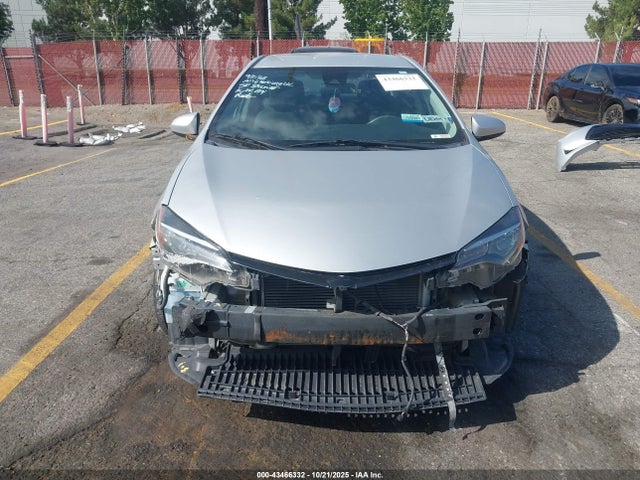 5YFBURHE1KP904742 Toyota COROLLA LE