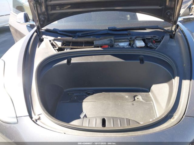 2020 TESLA MODEL 3 5YJ3E1EBXLF645985 Photo 9