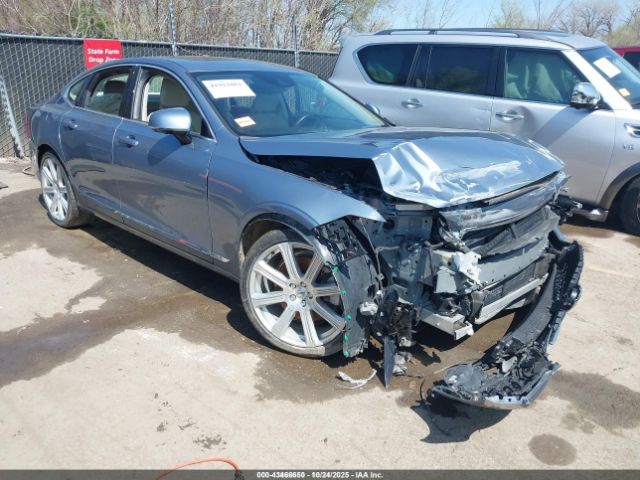 2017 VOLVO S90 YV1A22ML9H1000836