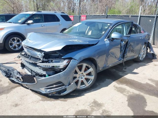 2017 VOLVO S90 YV1A22ML9H1000836 Photo 1