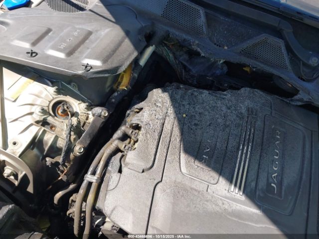 2016 JAGUAR XJ SAJWA2G76G8V94449 Photo 5