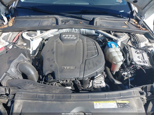2017 AUDI A4 WAUDNAF42HN044239 Photo 9