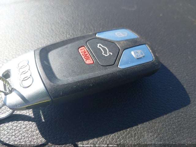 2017 AUDI A4 WAUDNAF42HN044239 Photo 10