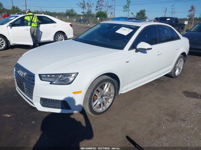 2017 AUDI A4 WAUDNAF42HN044239 Photo 1