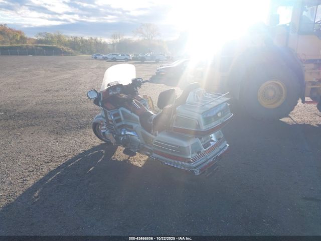 1999 HONDA GL1500 1HFSC2238XA105057 Photo 2