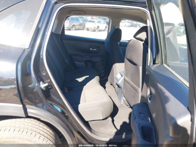 2023 HONDA HR-V 3CZRZ2H3XPM724464 Photo 7