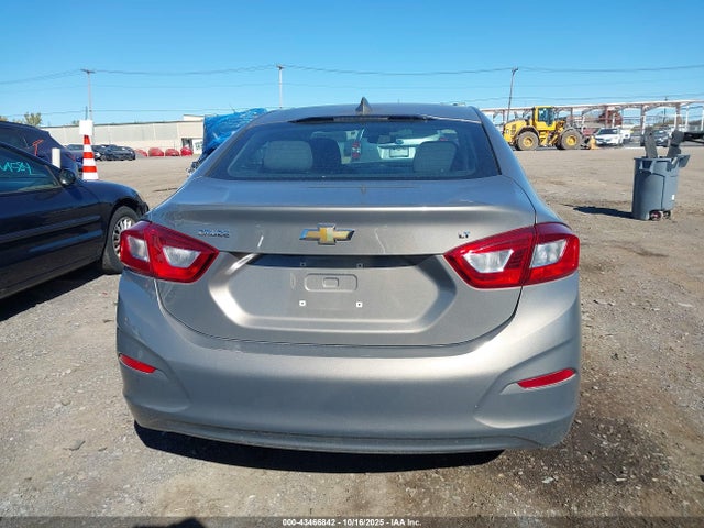 1G1BE5SM3J7226199 Chevrolet Cruze