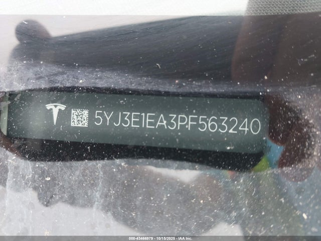 2023 TESLA MODEL 3 5YJ3E1EA3PF563240 Photo 8