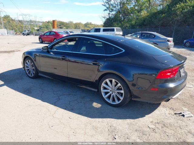 2014 AUDI A7 WAU2GAFC0EN028643 Photo 2