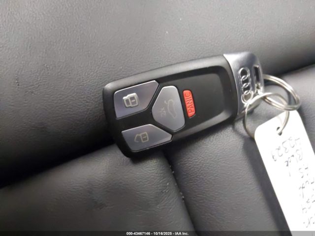 2024 AUDI A5 SPORTBACK WAUDACF56RA004027 Photo 10