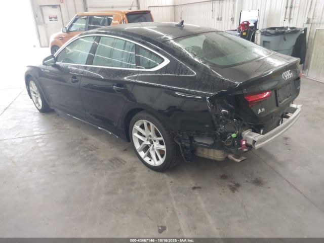 2024 AUDI A5 SPORTBACK WAUDACF56RA004027 Photo 2