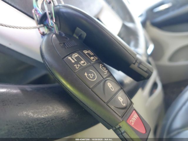 2014 CHRYSLER TOWN & COUNTRY 2C4RC1CG8ER460565 Photo 10