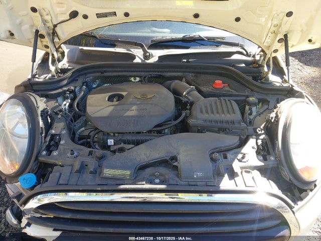 2016 MINI HARDTOP WMWXP5C54GT740123 Photo 9