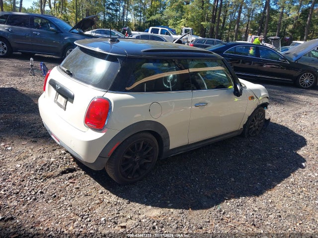 2016 MINI HARDTOP WMWXP5C54GT740123 Photo 3