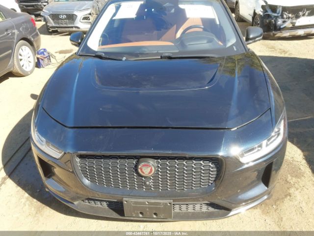 2022 JAGUAR I-PACE SADHD2S11N1621018 Photo 9