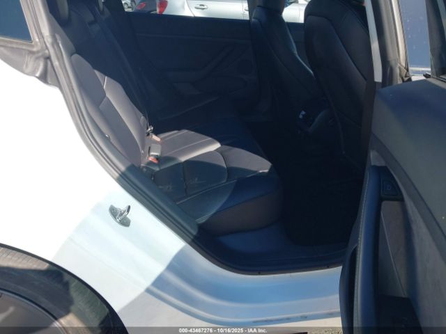 2022 TESLA MODEL 3 5YJ3E1EBXNF257125 Photo 7