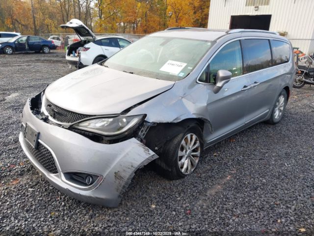 2019 CHRYSLER PACIFICA 2C4RC1BG0KR617129 Photo 1