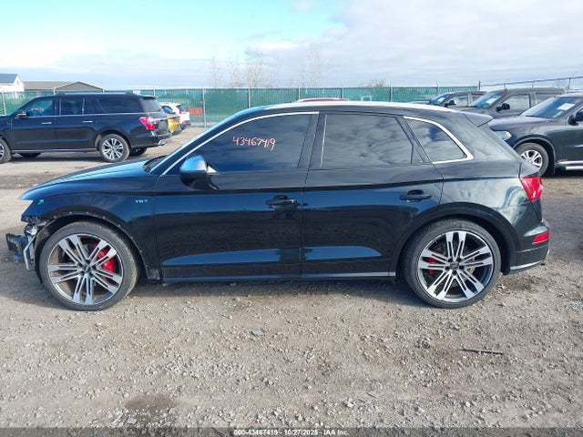 43467419 :رقم المزاد ، WA1C4AFY9J2044468 vin ، 2018 Audi Sq5 3.0t Premium Plus مزاد بيع