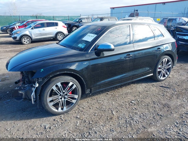43467419 :رقم المزاد ، WA1C4AFY9J2044468 vin ، 2018 Audi Sq5 3.0t Premium Plus مزاد بيع