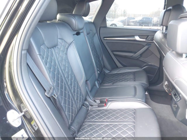 43467419 :رقم المزاد ، WA1C4AFY9J2044468 vin ، 2018 Audi Sq5 3.0t Premium Plus مزاد بيع