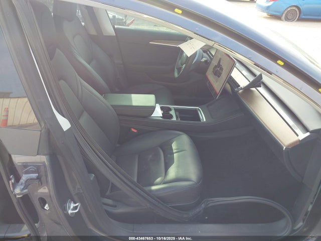 2023 TESLA MODEL 3 5YJ3E1EA1PF673669 Photo 4