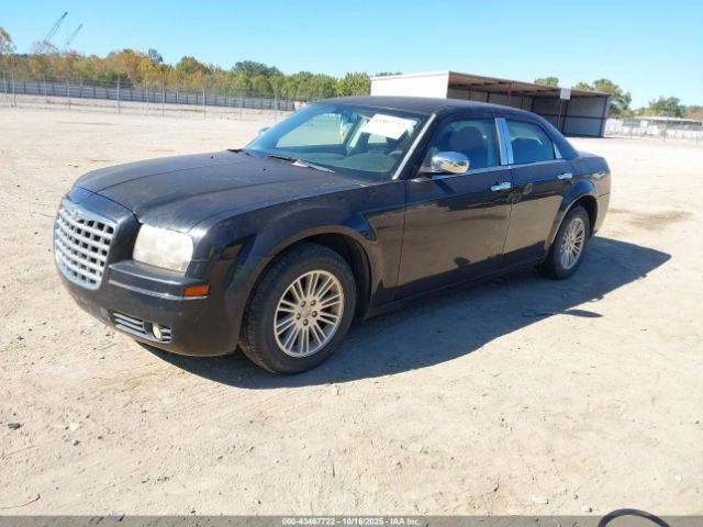 2010 CHRYSLER 300 2C3CA4CD5AH105635 Photo 1