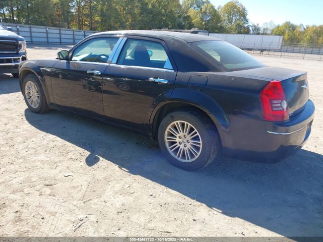 2010 CHRYSLER 300 2C3CA4CD5AH105635 Photo 2
