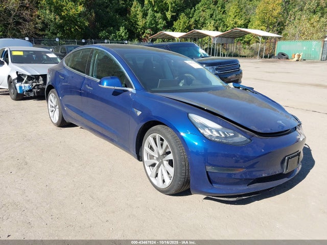 2019 TESLA MODEL 3 5YJ3E1EB2KF497846 Photo 0