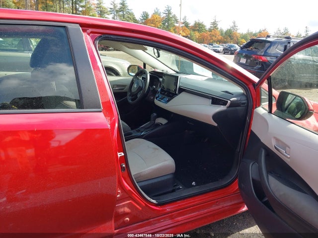 JTDEPRAE9LJ056548 Toyota COROLLA LE
