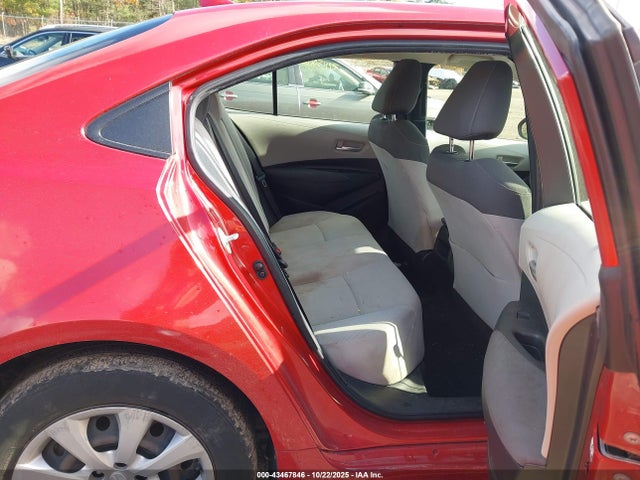 JTDEPRAE9LJ056548 Toyota COROLLA LE