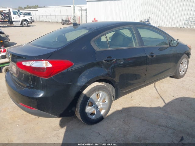 Aukcja sprzedaży 2016 Kia Forte Lx, vin: KNAFK4A63G5572141, numer aukcji: 43467897