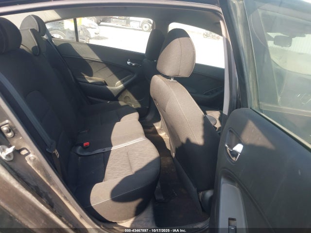 Aukcja sprzedaży 2016 Kia Forte Lx, vin: KNAFK4A63G5572141, numer aukcji: 43467897