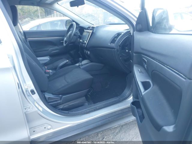 2020 MITSUBISHI OUTLANDER SPORT JA4AR3AU6LU011685 Photo 4