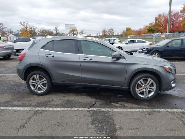 2019 Mercedes-benz Gla 250 4matic მანქანა იყიდება აუქციონზე, vin: WDCTG4GB0KJ586374, აუქციონის ნომერი: 43468024