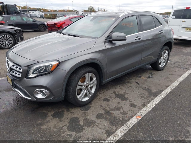 2019 Mercedes-benz Gla 250 4matic მანქანა იყიდება აუქციონზე, vin: WDCTG4GB0KJ586374, აუქციონის ნომერი: 43468024