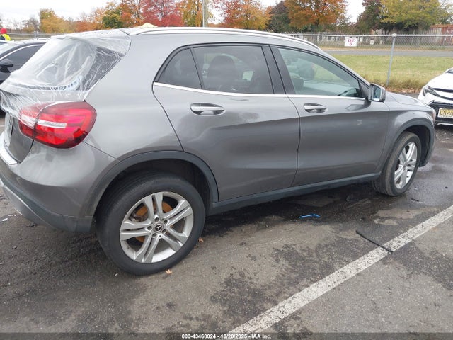 2019 Mercedes-benz Gla 250 4matic მანქანა იყიდება აუქციონზე, vin: WDCTG4GB0KJ586374, აუქციონის ნომერი: 43468024