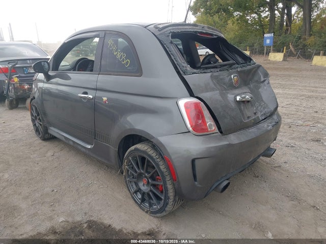 2013 FIAT 500 3C3CFFFH4DT551654 Photo 2