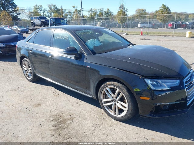 2017 AUDI A4 WAUDNAF45HN039150 Photo 0