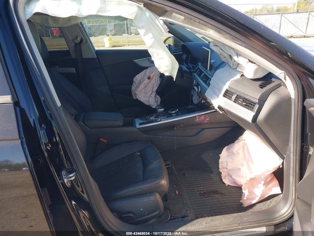 2017 AUDI A4 WAUDNAF45HN039150 Photo 4
