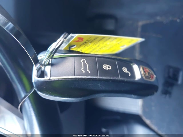 2019 PORSCHE CAYENNE WP1AA2AY2KDA01212 Photo 10