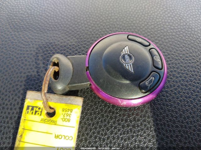 2010 MINI COOPER S CLUBMAN WMWMM3C51ATZ32610 Photo 10