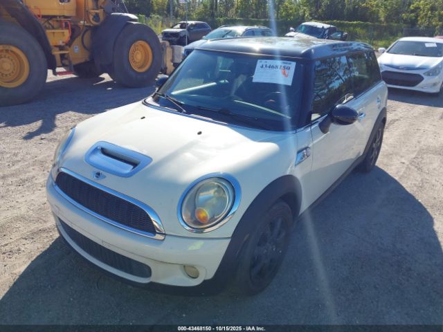 2010 MINI COOPER S CLUBMAN WMWMM3C51ATZ32610 Photo 1