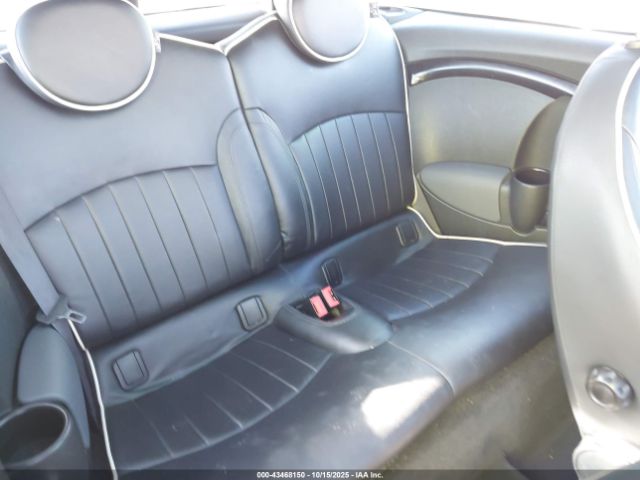 2010 MINI COOPER S CLUBMAN WMWMM3C51ATZ32610 Photo 7