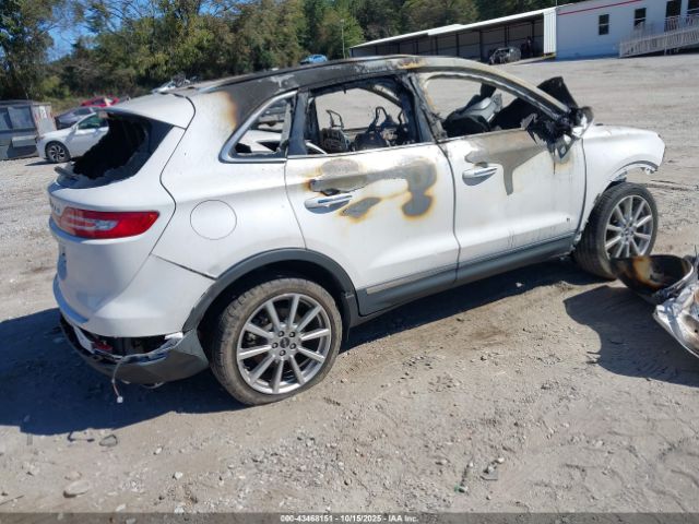 2019 LINCOLN MKC 5LMCJ3C95KUL25558 Photo 3