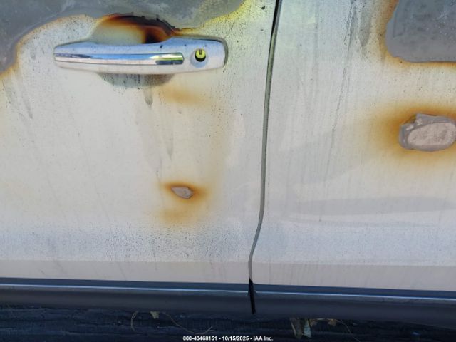 2019 LINCOLN MKC 5LMCJ3C95KUL25558 Photo 8