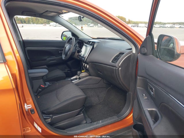 2020 MITSUBISHI OUTLANDER SPORT JA4AP3AU1LU007873 Photo 4